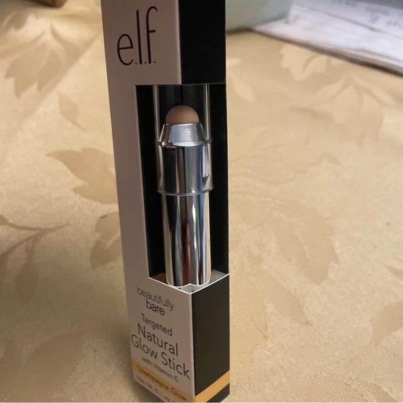 NWT Unopened, Sealed e.l.f. Beautifully Bare Glow Stick: Champage Glow - Picture 5 of 8